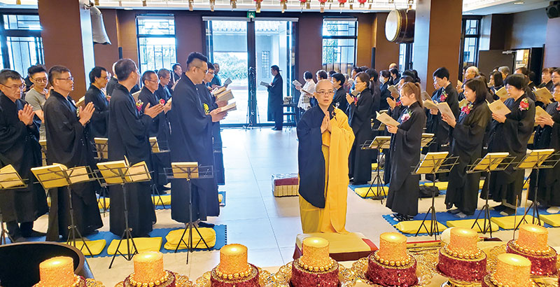 兴山寺梁皇宝忏法会暨护法会颁证大典